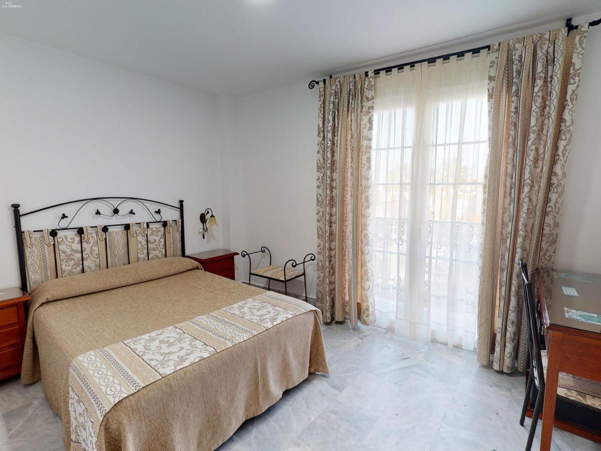 Hotel La Parrita Rota Kültér fotó