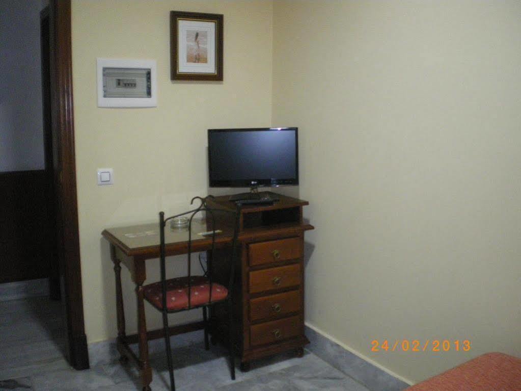Hotel La Parrita Rota Kültér fotó